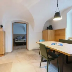 Ess-Küche von Wohnung Tradition: Wohnung mit Sauna, großer Terrasse und 2 Schlafzimmern