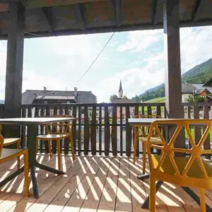 Terrasse von Wohnung Tradition: Wohnung mit Sauna, großer Terrasse und 2 Schlafzimmern